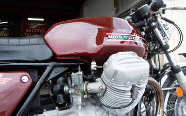 Moto-Guzzi-V7sport-1973-8