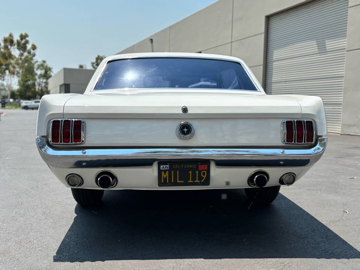 Mustang-1965-white-1