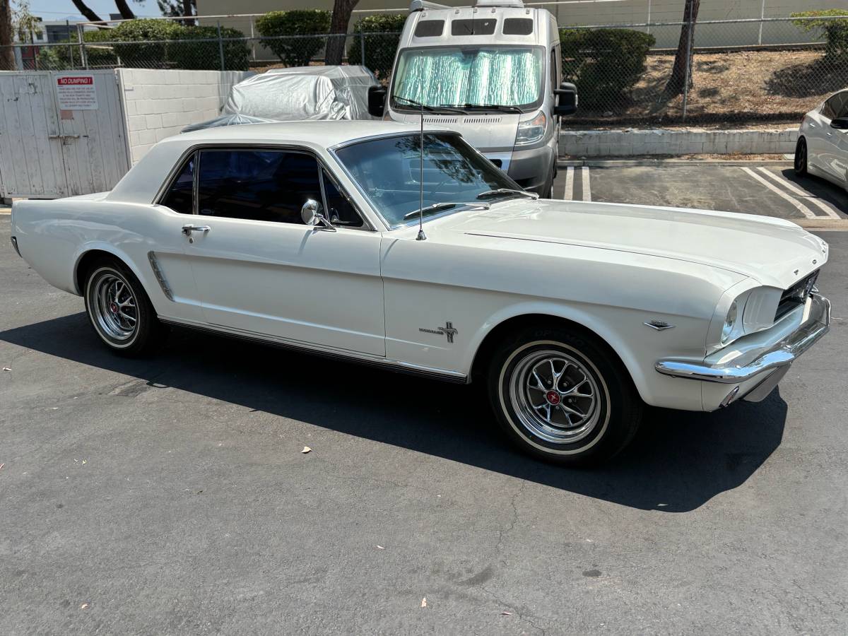Mustang-1965-white-14