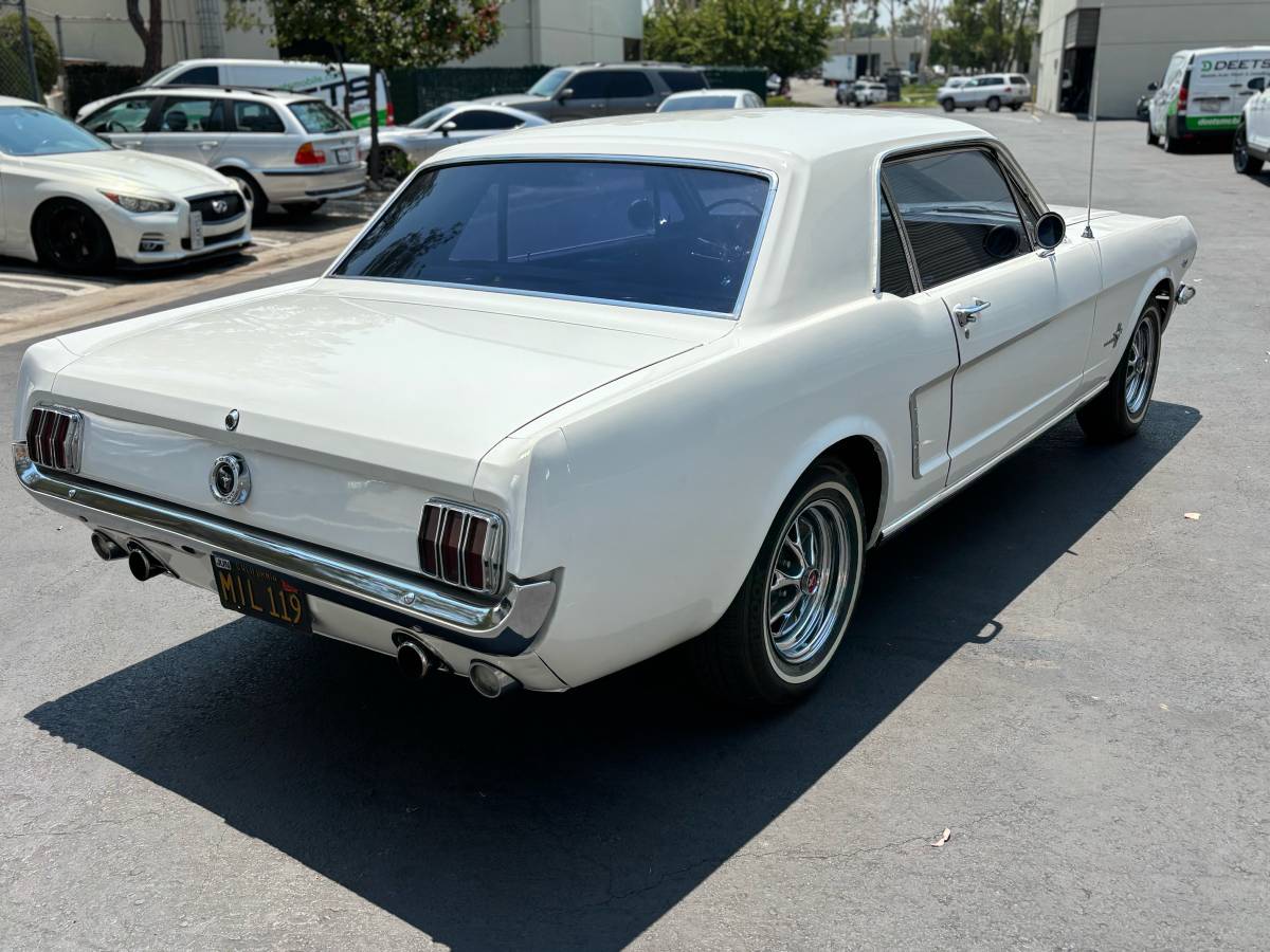 Mustang-1965-white-2