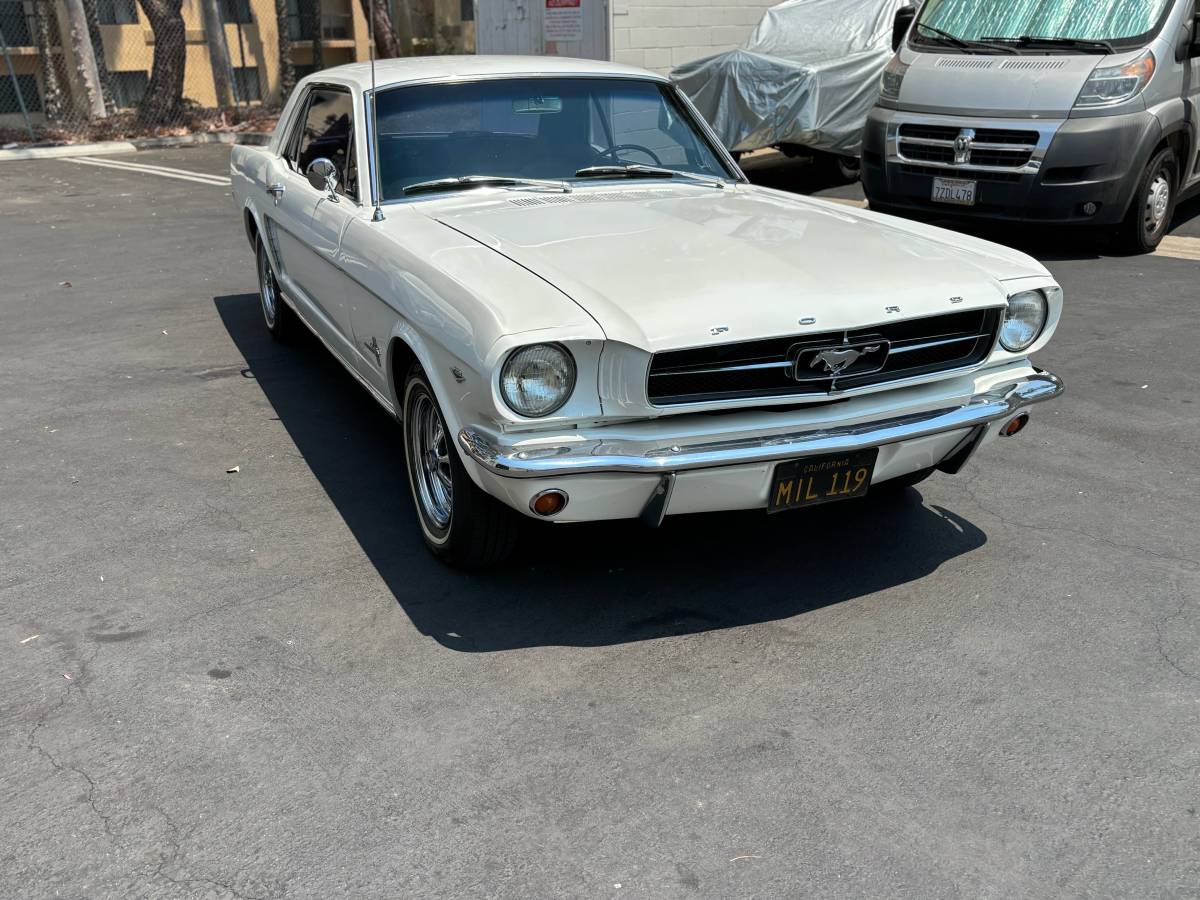Mustang-1965-white-8