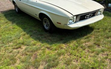 Mustang-1973-white-1