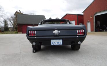 Mustang-fastback-1965-white-12