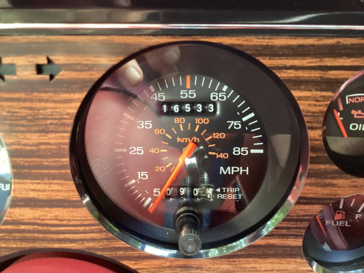 Mustang-glx-1983-red-3