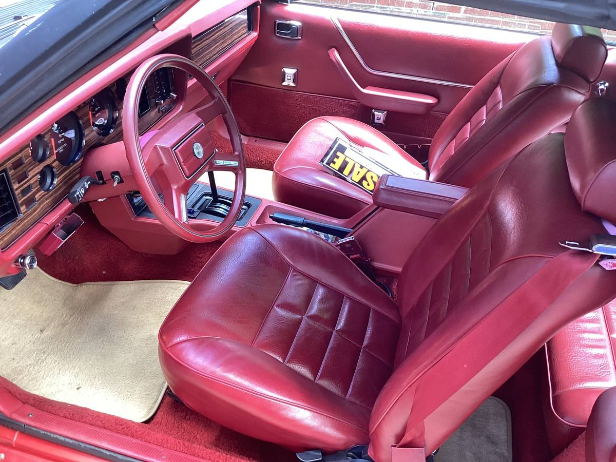 Mustang-glx-1983-red-4