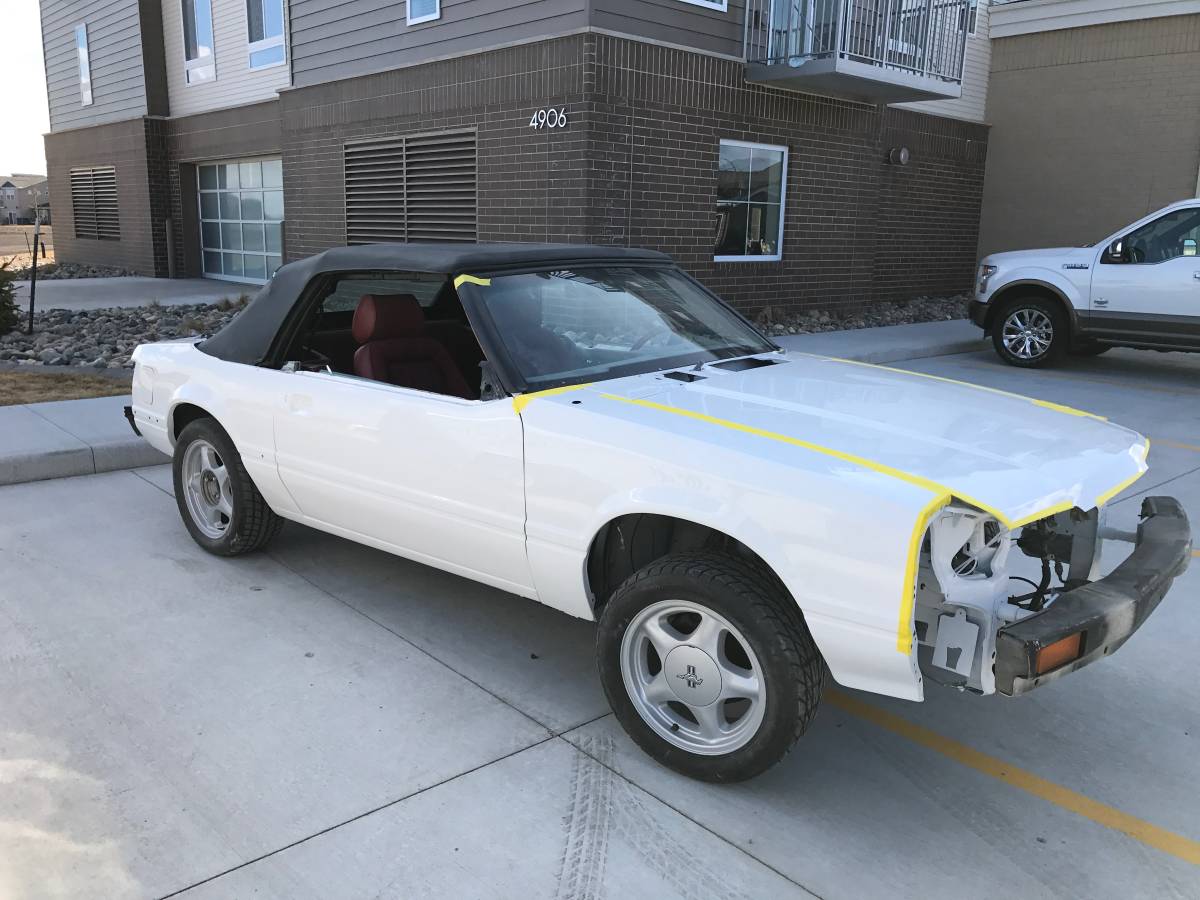 Mustang-glx4-speed-convertible-1983-white-2