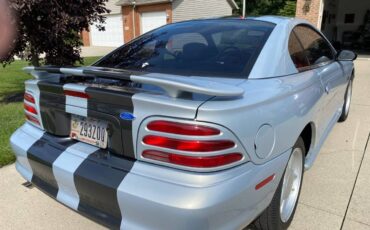 Mustang-gt-5.0-1995-grey-1