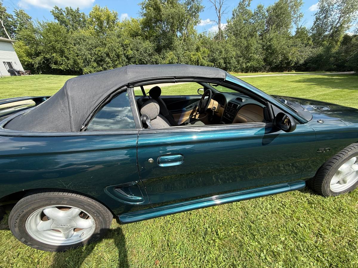 Mustang-gt-convertible-1994-green-12