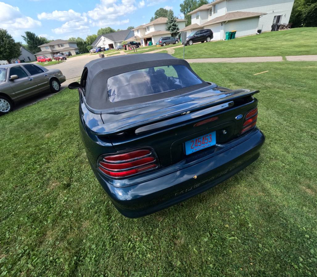 Mustang-gt-convertible-1994-green-7