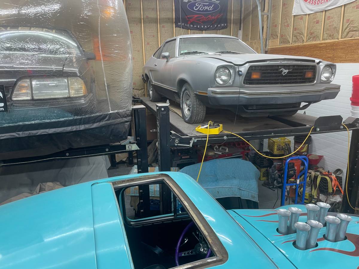 Mustang-mach1-1978-silver-9