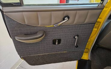 Nash-1954-1953-yellow-10