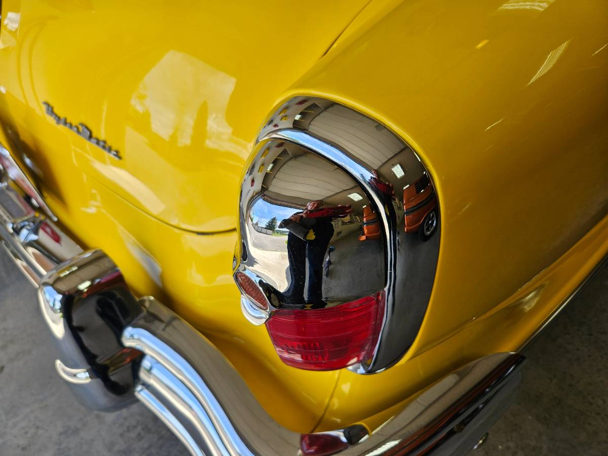 Nash-1954-1953-yellow-20