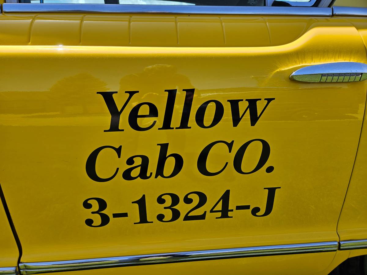 Nash-1954-1953-yellow-23