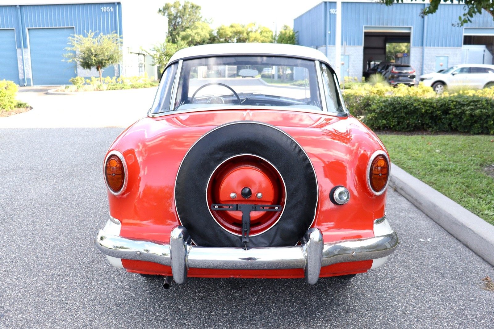 Nash-Metropolitan-1957-Coupe-3