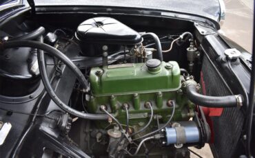 Nash-Metropolitan-1957-Two-Toned-Blk-amp-Wht-Two-Toned-Blk-amp-Wht-15