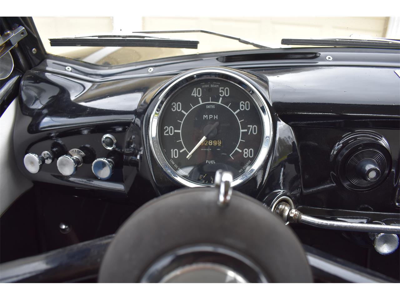 Nash-Metropolitan-1957-Two-Toned-Blk-amp-Wht-Two-Toned-Blk-amp-Wht-18
