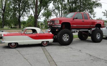 Nash-Metropolitan-1958-redWhite-BlackWhite-24