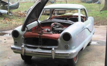 Nash-Metropolitan-1958-redWhite-BlackWhite-45