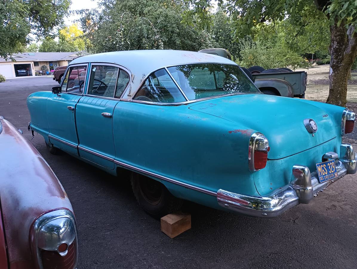 Nash-statesman-super-1954-10
