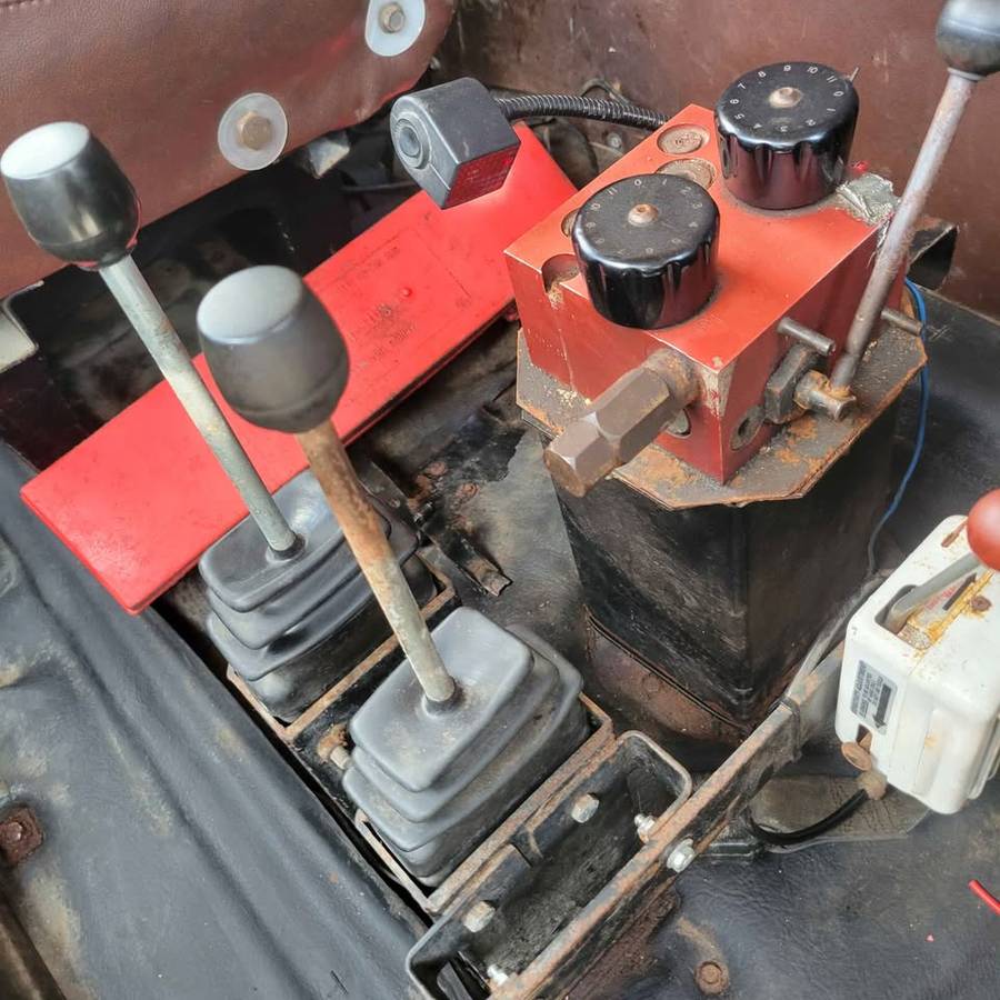 Navistar-1954-cab-68abc-diesel-1989-white-12