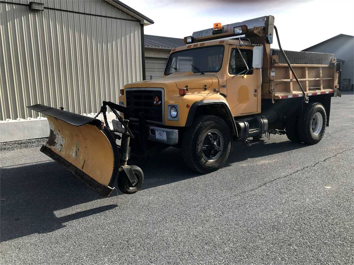 Navistar-1954-cab-68abc-diesel-1989-white-4