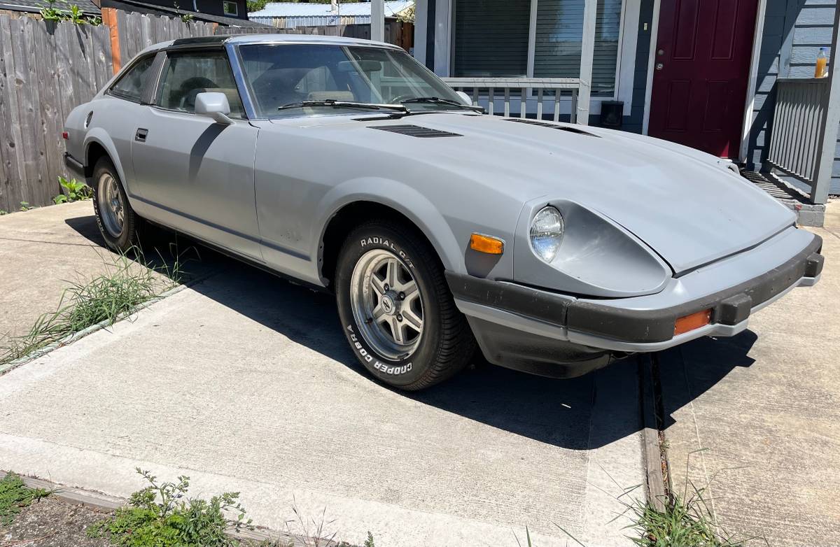 Nissan-1982-2
