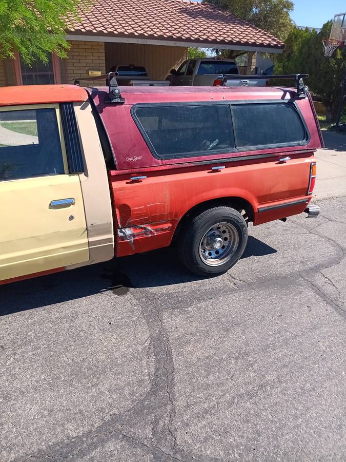 Nissan-1983-red-1