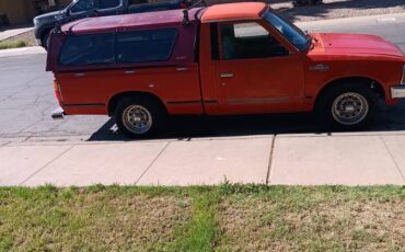 Nissan-1983-red-4