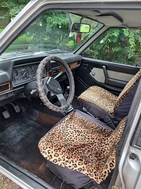 Nissan-1984-2