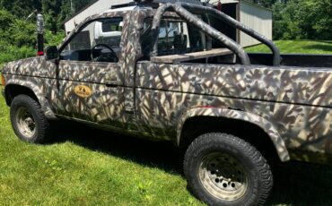 Nissan-1987-custom-4