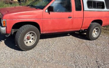 Nissan-1987-red-4