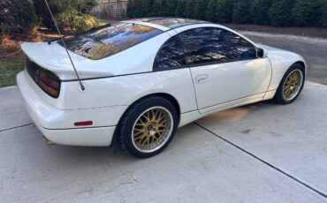 Nissan-1991-white-1