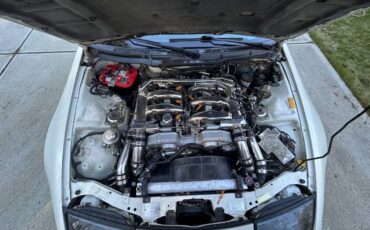 Nissan-1991-white-4