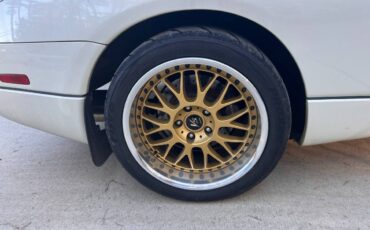 Nissan-1991-white-6