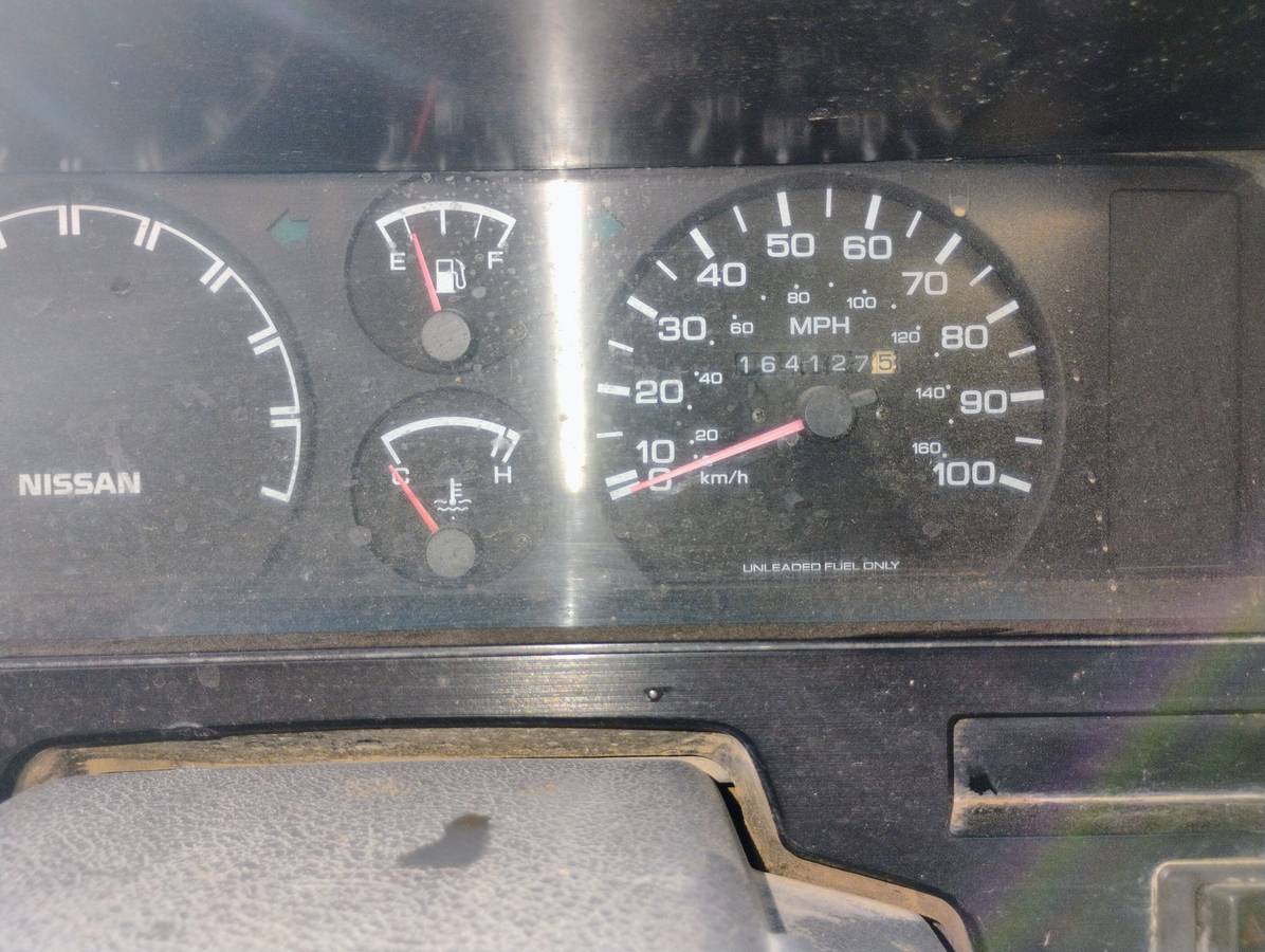 Nissan-1993-5