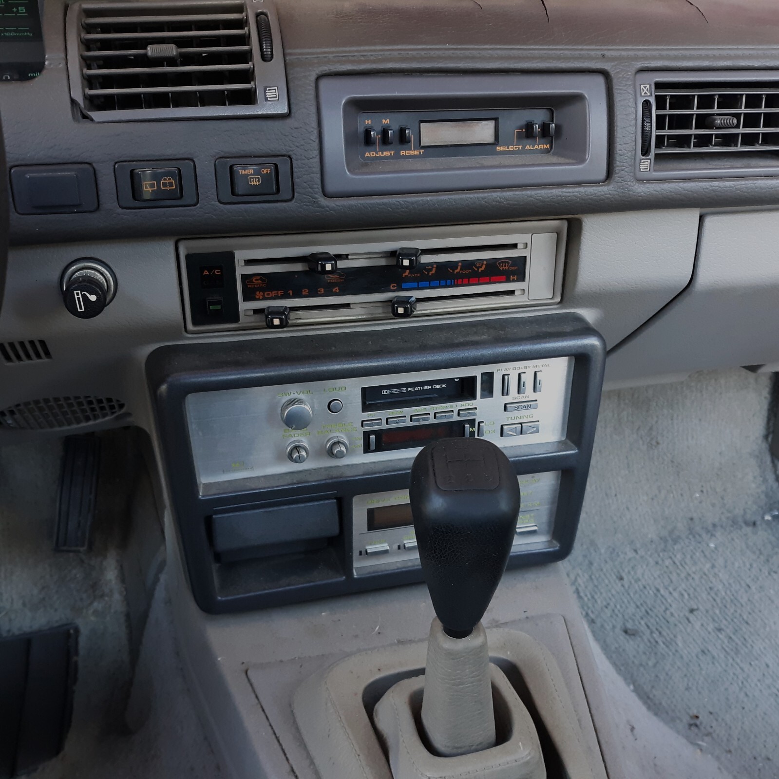 Nissan-200SX-1984-Coupe-24