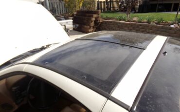 Nissan-22-1991-white-8