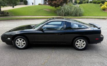 Nissan-240sx-se-1993-black-1