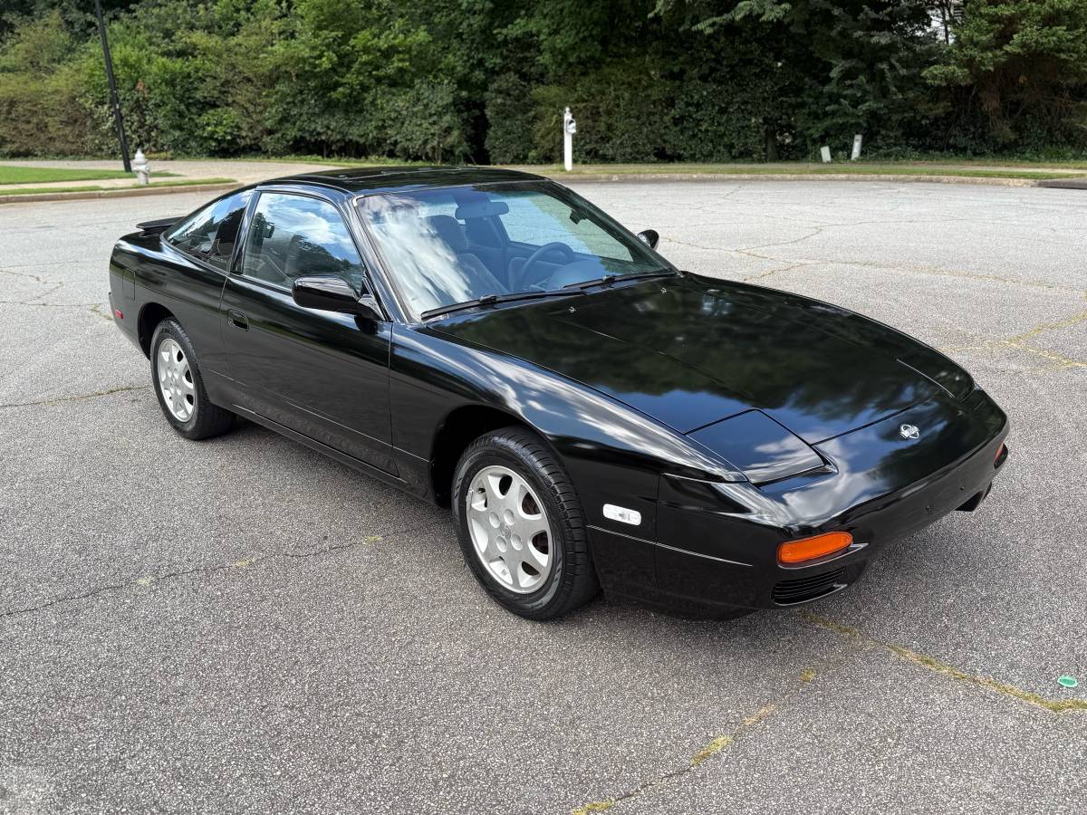 Nissan-240sx-se-1993-black-20
