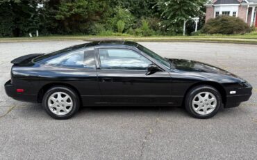 Nissan-240sx-se-1993-black-21
