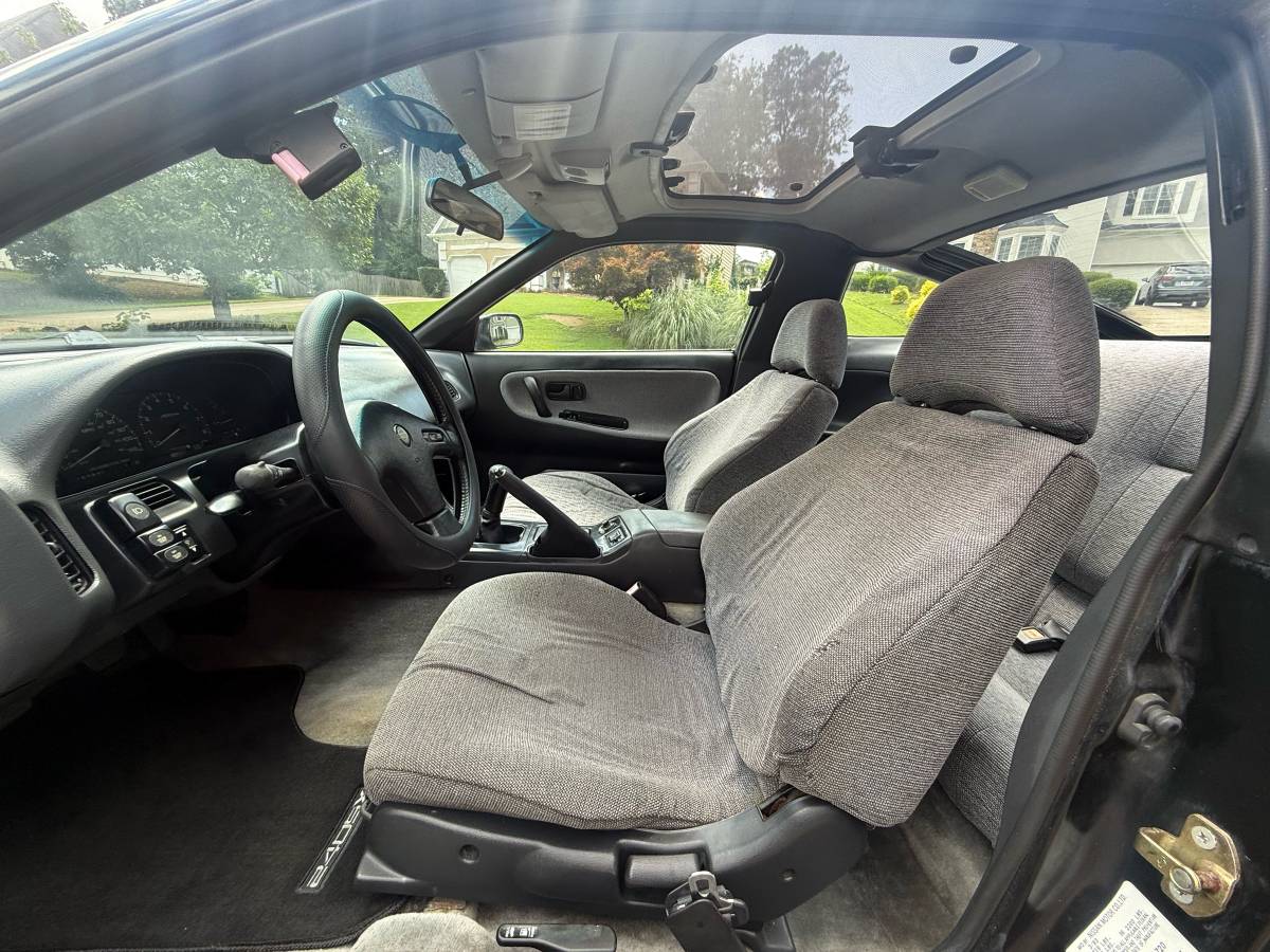 Nissan-240sx-se-1993-black-5