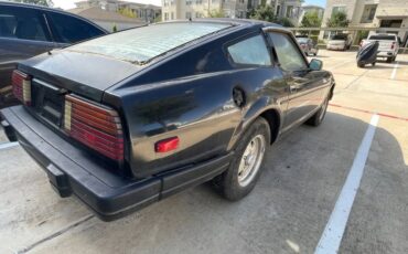 Nissan-280ZX-1982-Coupe-4