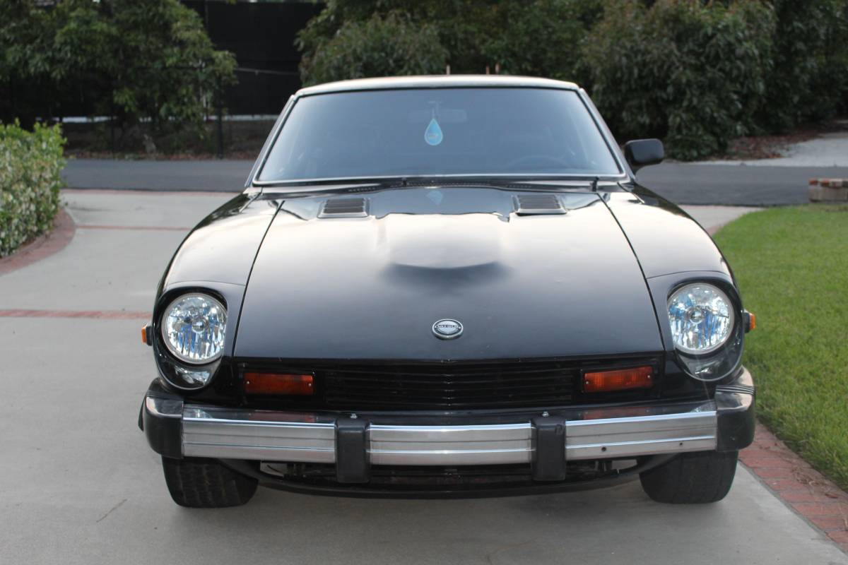 Nissan-280z-1978-black-13