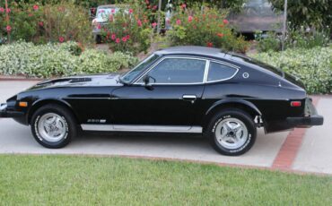 Nissan-280z-1978-black-3