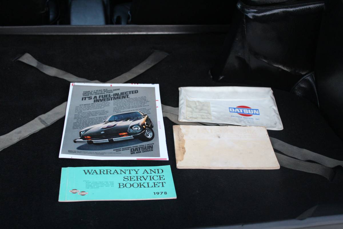 Nissan-280z-1978-black-6