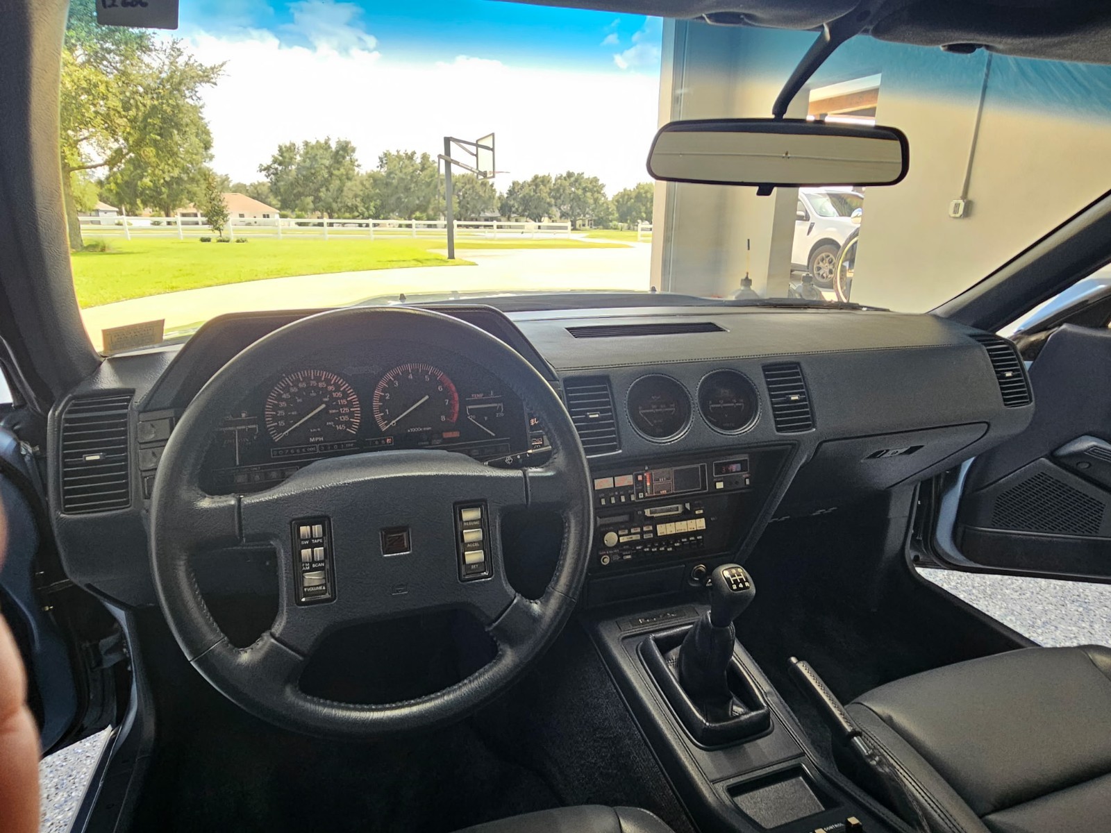 Nissan-300ZX-1989-Coupe-11