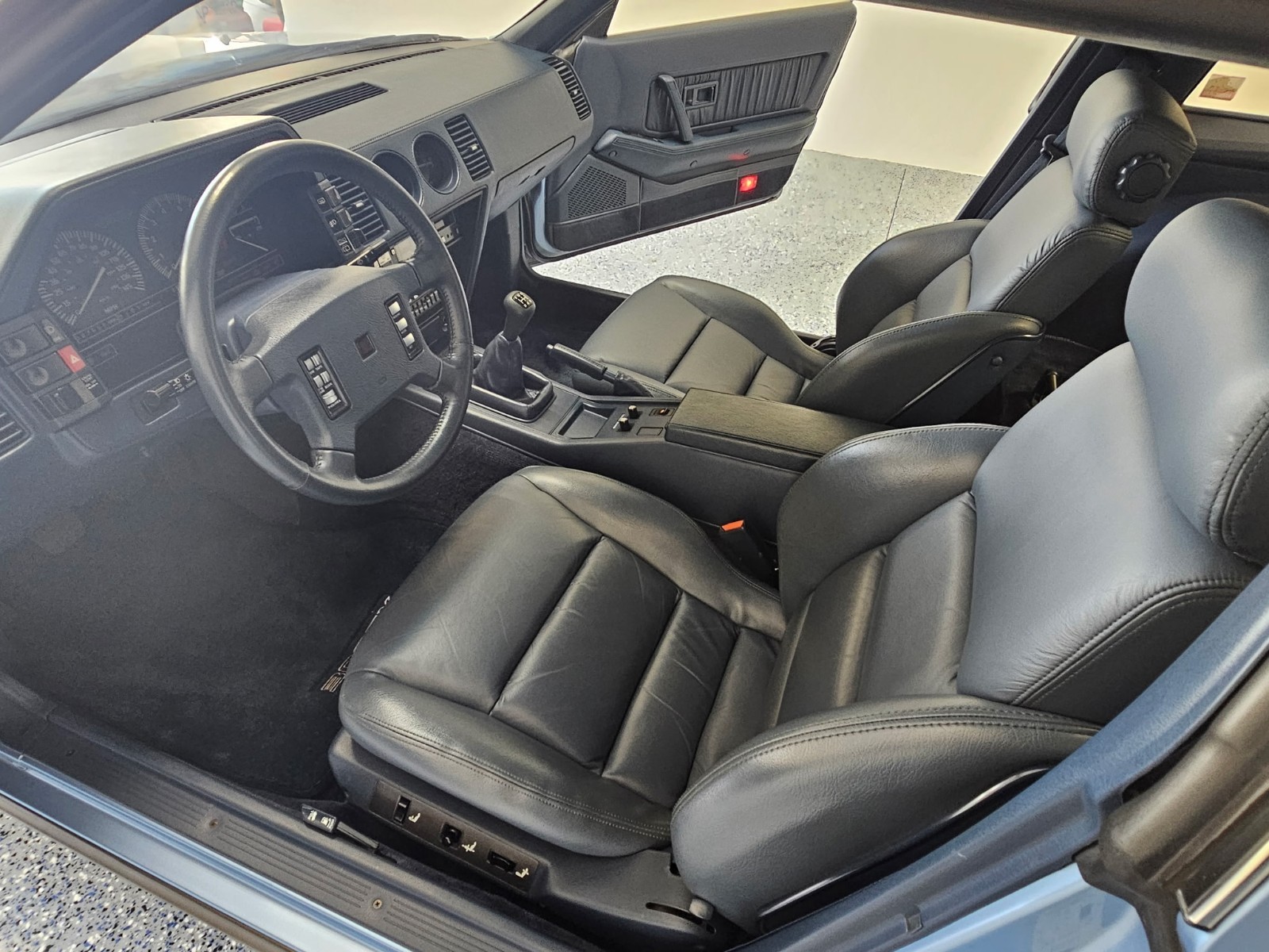 Nissan-300ZX-1989-Coupe-8