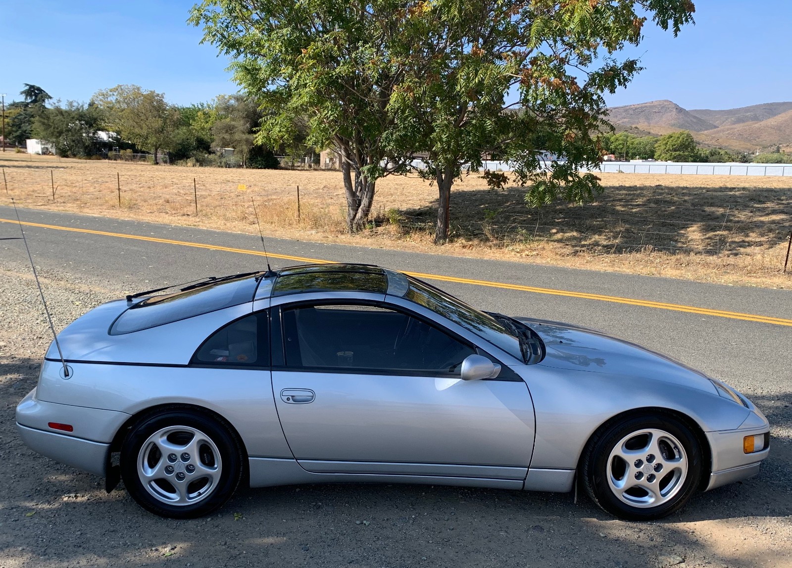 Nissan-300ZX-1990-Coupe-9