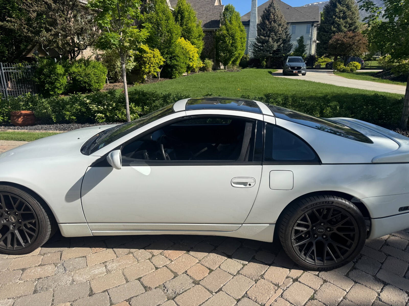 Nissan-300ZX-1991-Coupe-1