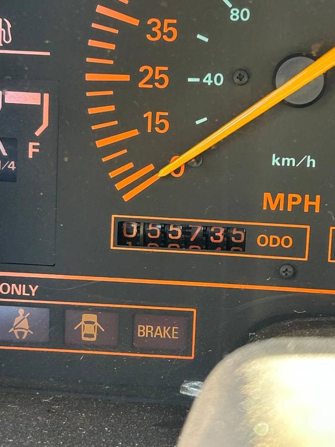 Nissan-300x-1985-brown-6